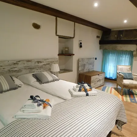 Nicomat Rooms-3